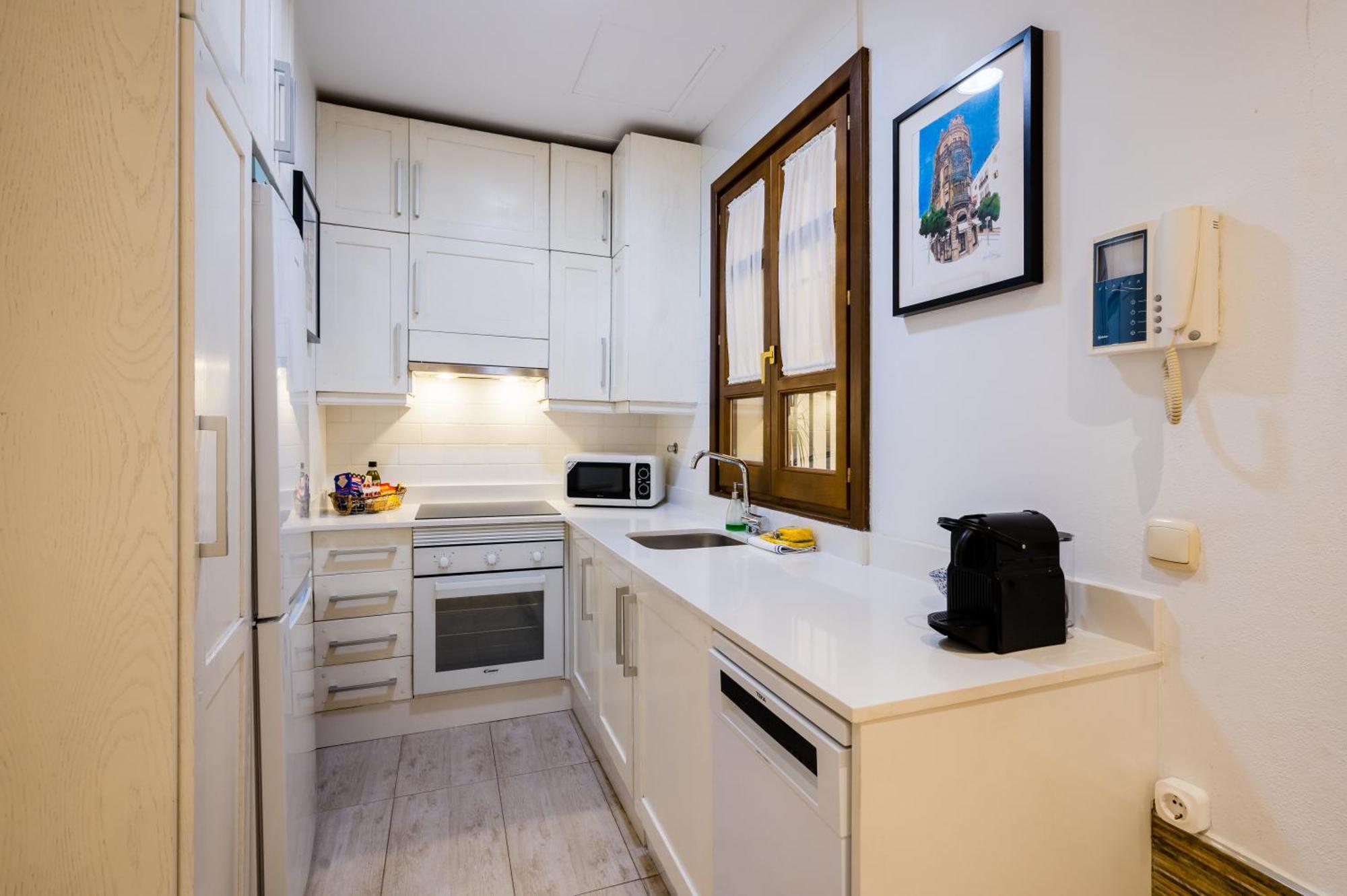 شقة Beautiful And Cozy- 1Bd 1Bth- Arenal Center إشبيلية المظهر الخارجي الصورة