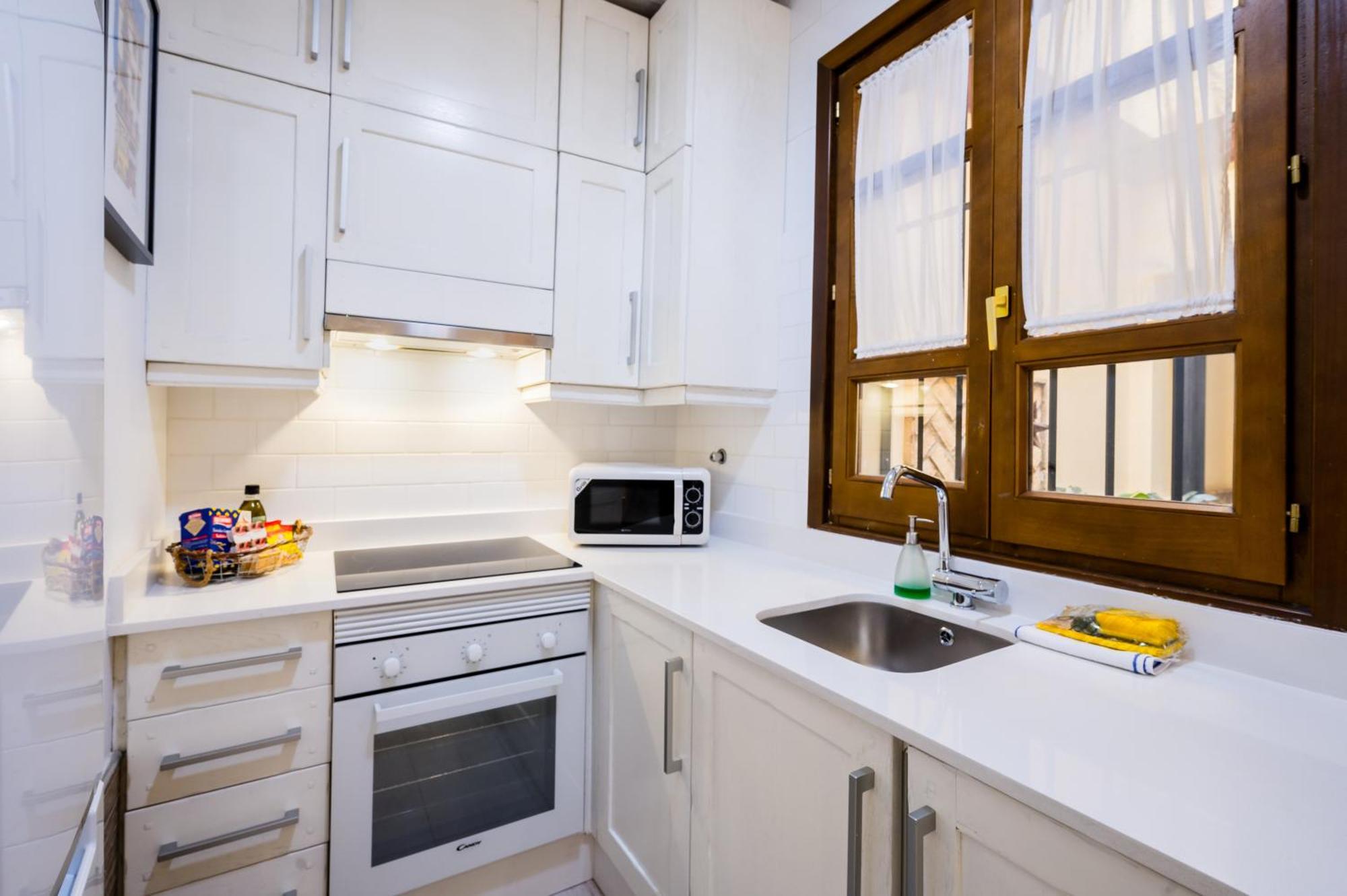 شقة Beautiful And Cozy- 1Bd 1Bth- Arenal Center إشبيلية المظهر الخارجي الصورة