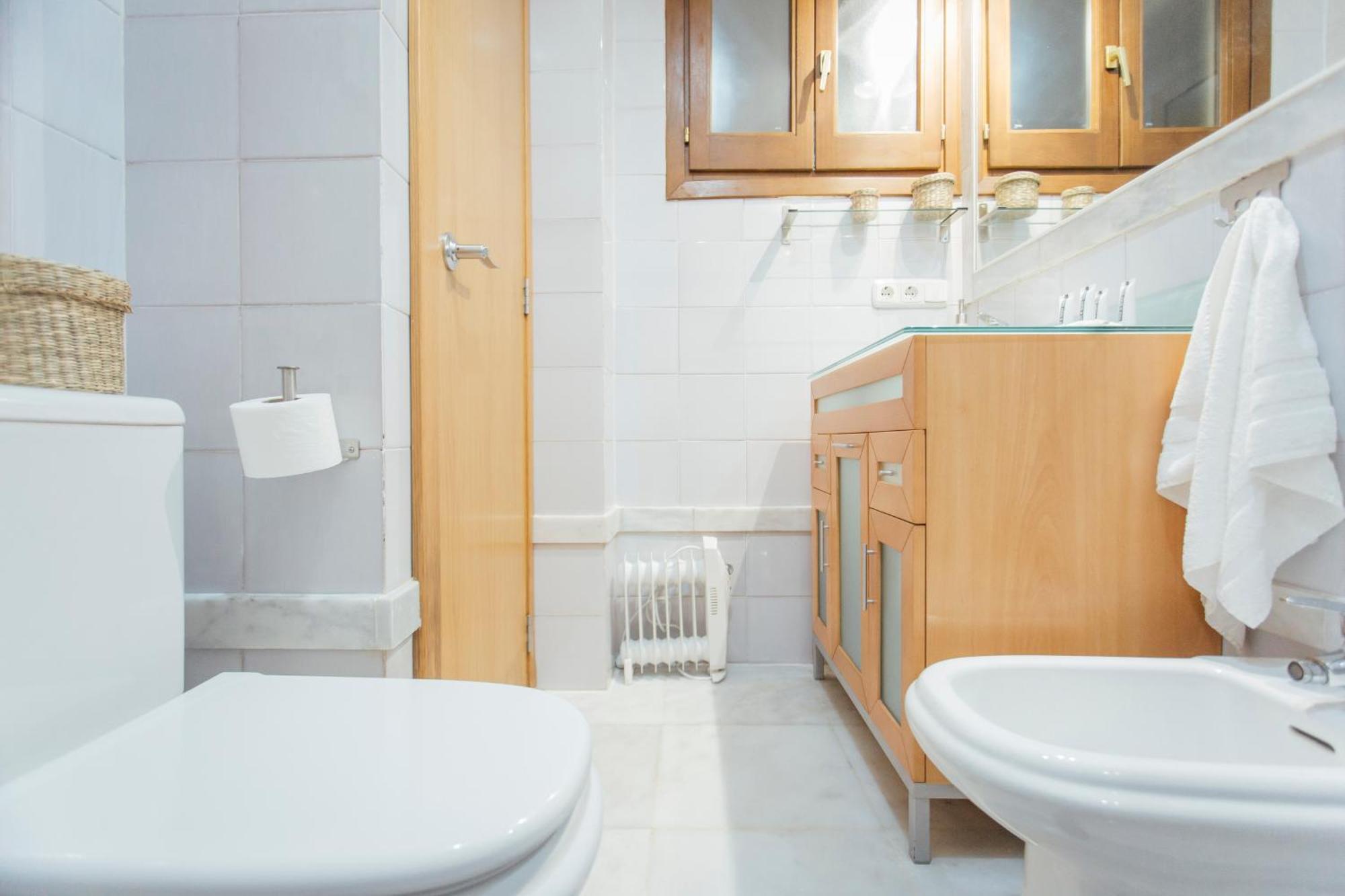 شقة Beautiful And Cozy- 1Bd 1Bth- Arenal Center إشبيلية المظهر الخارجي الصورة
