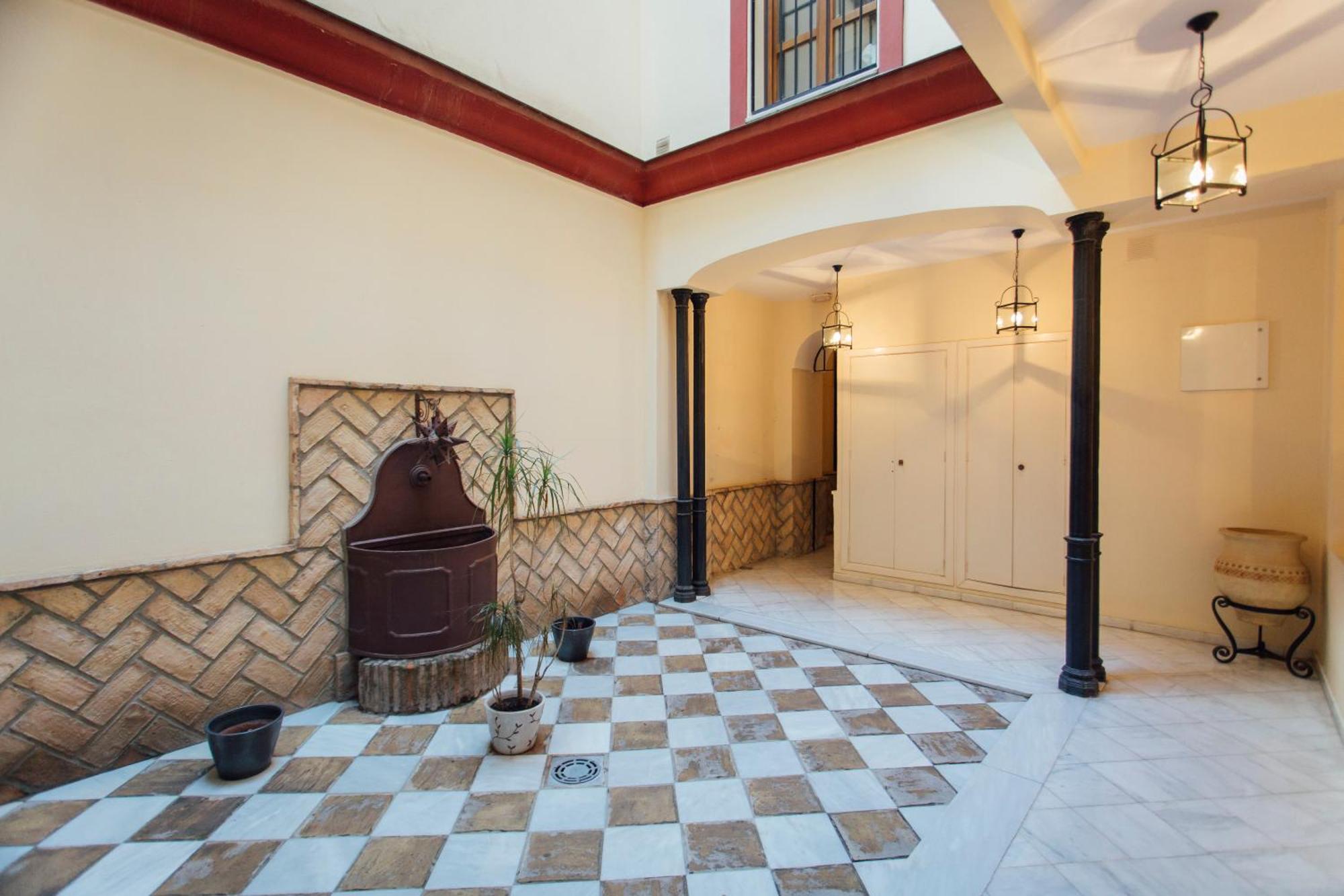 شقة Beautiful And Cozy- 1Bd 1Bth- Arenal Center إشبيلية المظهر الخارجي الصورة